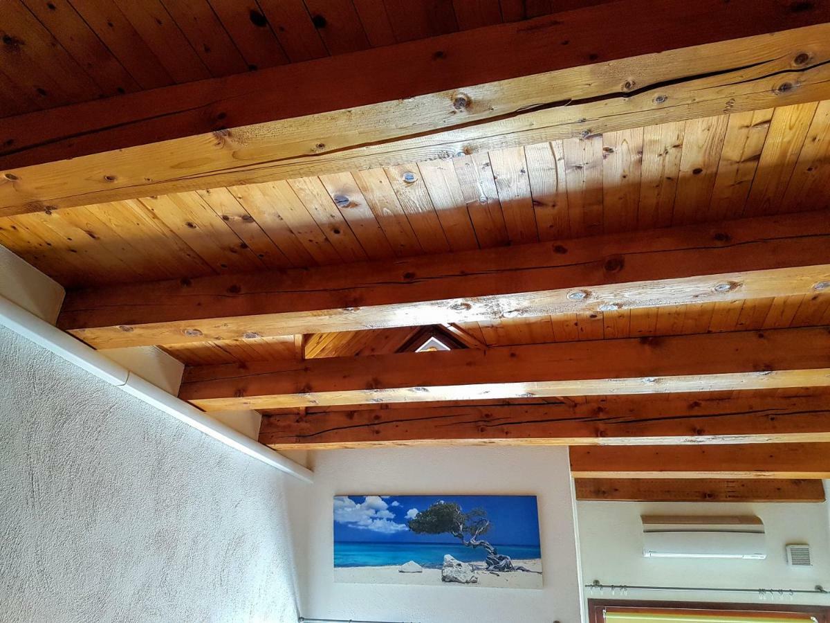 La Casa Di Chris Lägenhet Golfo Aranci Exteriör bild