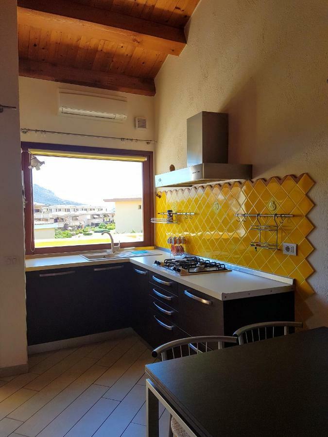 La Casa Di Chris Lägenhet Golfo Aranci Exteriör bild